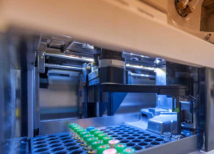 Reattore microcanale e tubolare