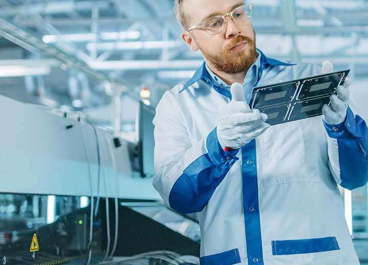 Nuovi materiali e produzione di gas speciali