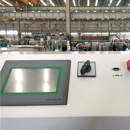 <trp-post-container data-trp-post-id='13195'>Cryogenic freezer</trp-post-container>(images 13)